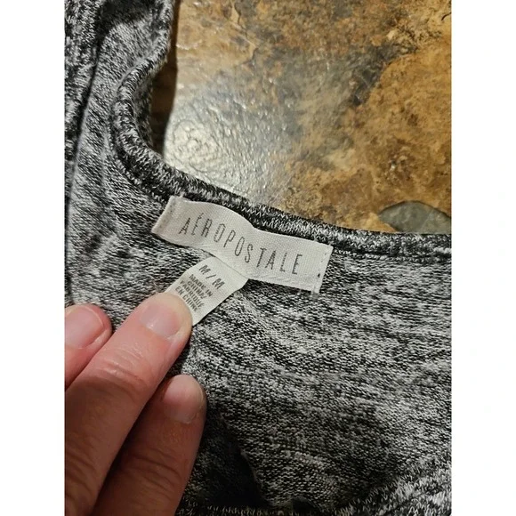 Aeropostale Knit Sweater womens Large‎ Black White Skull Long Sleeves (A154) - Picture 3 of 6